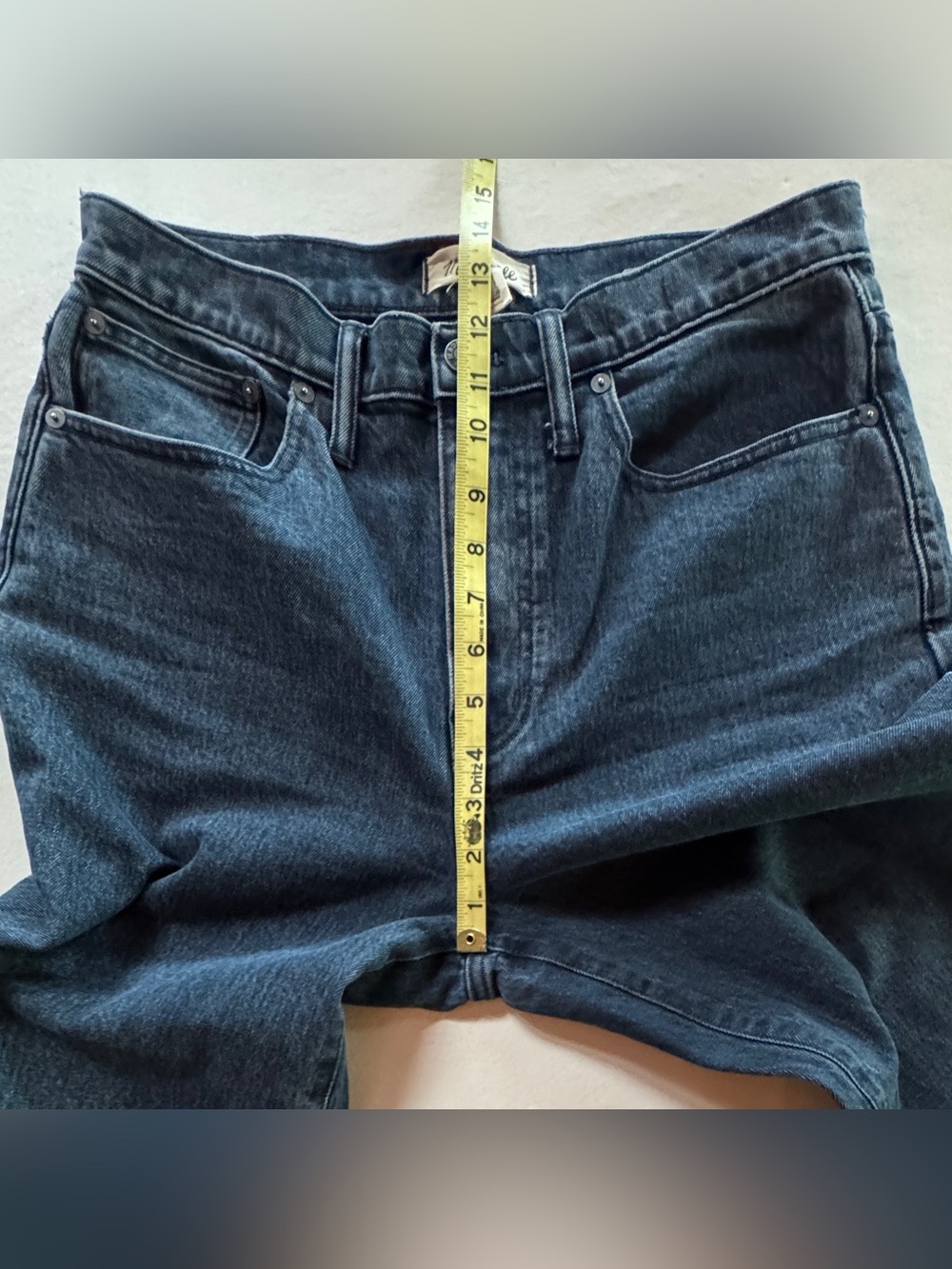 MADEWELL The Dadjean in Charcoal Indigo Wash Premium Comfort-Stretch Jeans (27) - Picture 8 of 17